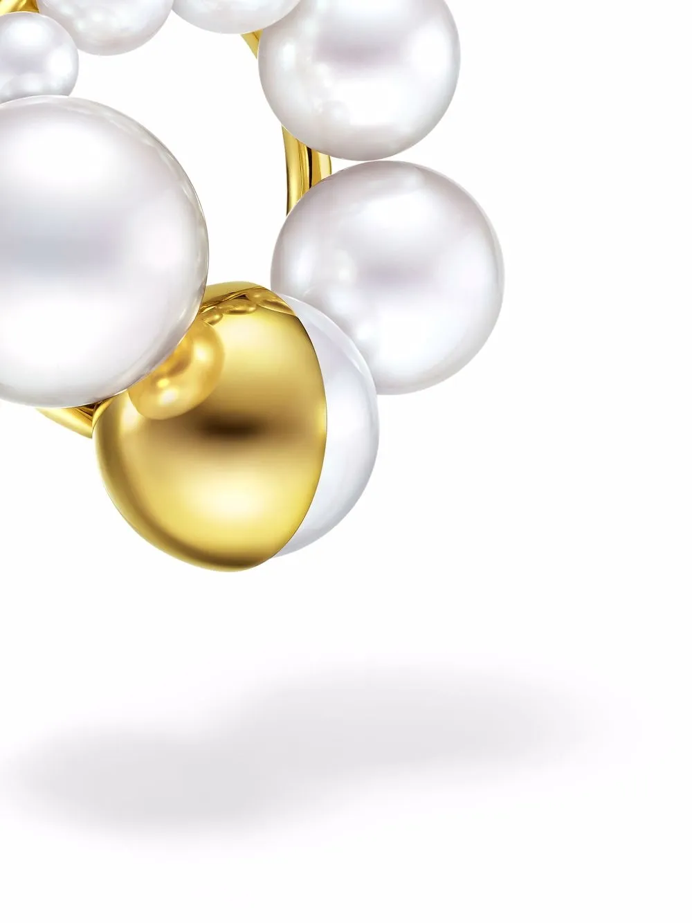 Tasaki 18kt Yellow Gold M/g  Shell Freshwater Pearl Earrings In Gold