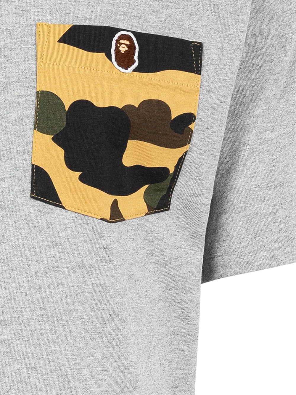 фото A bathing ape® футболка 1st camo pocket