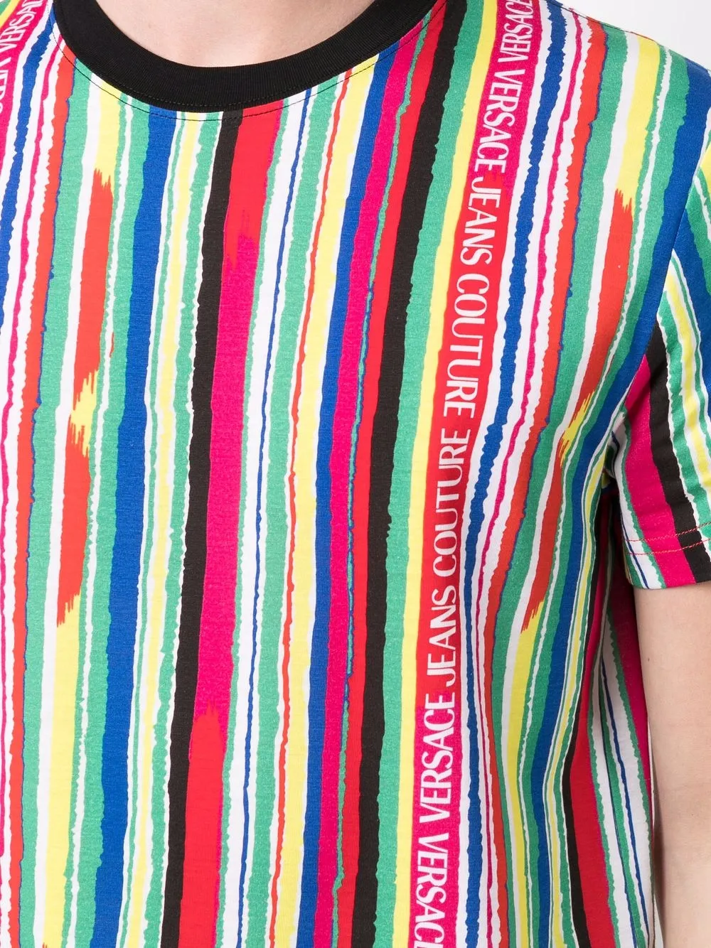 фото Versace jeans couture футболка pride project с логотипом