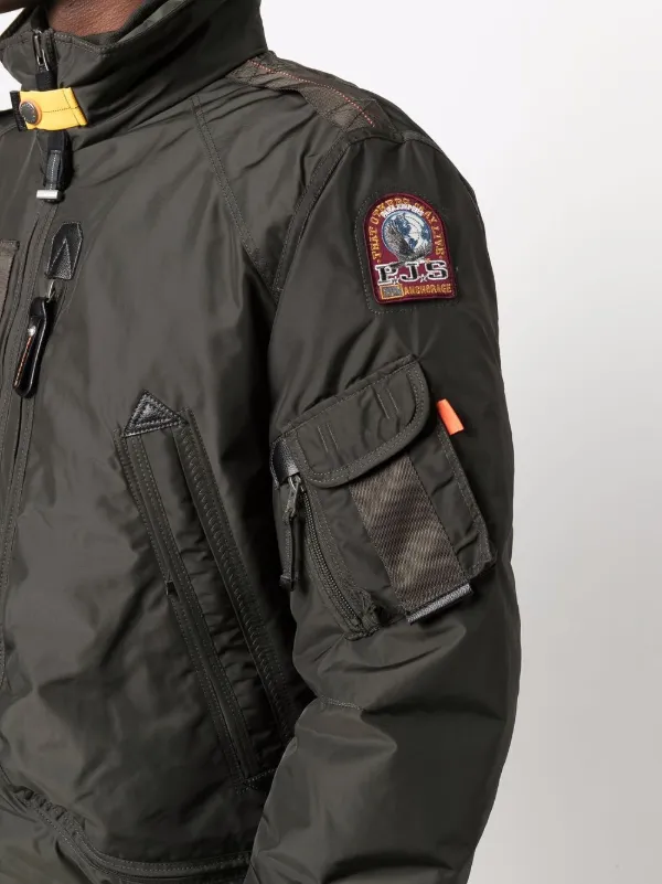 parajumpers fire bomber