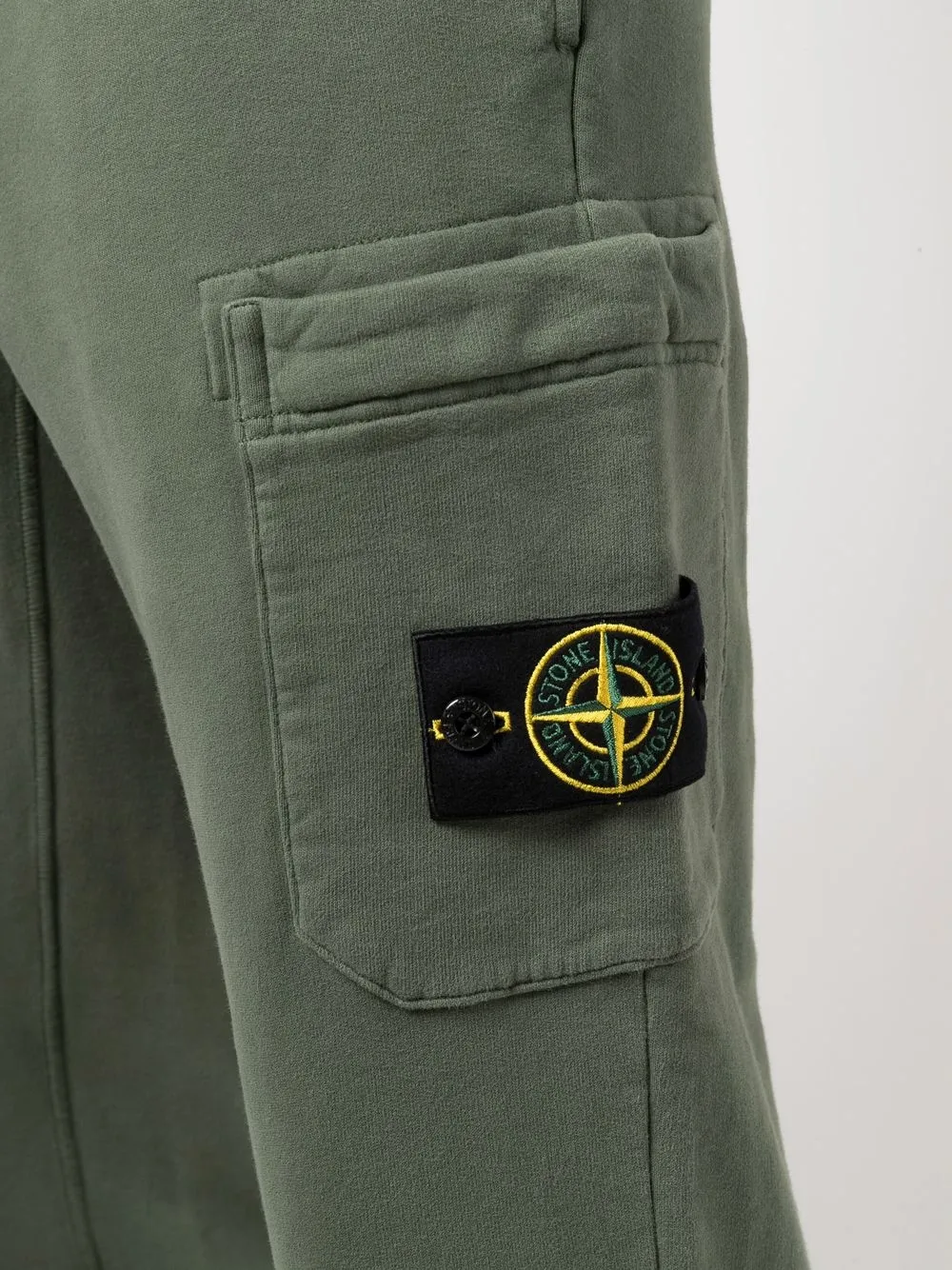 фото Stone island спортивные брюки карго с нашивкой-логотипом