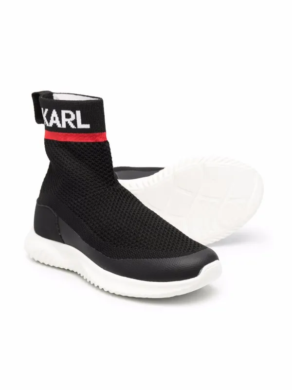 pull on trainer boots