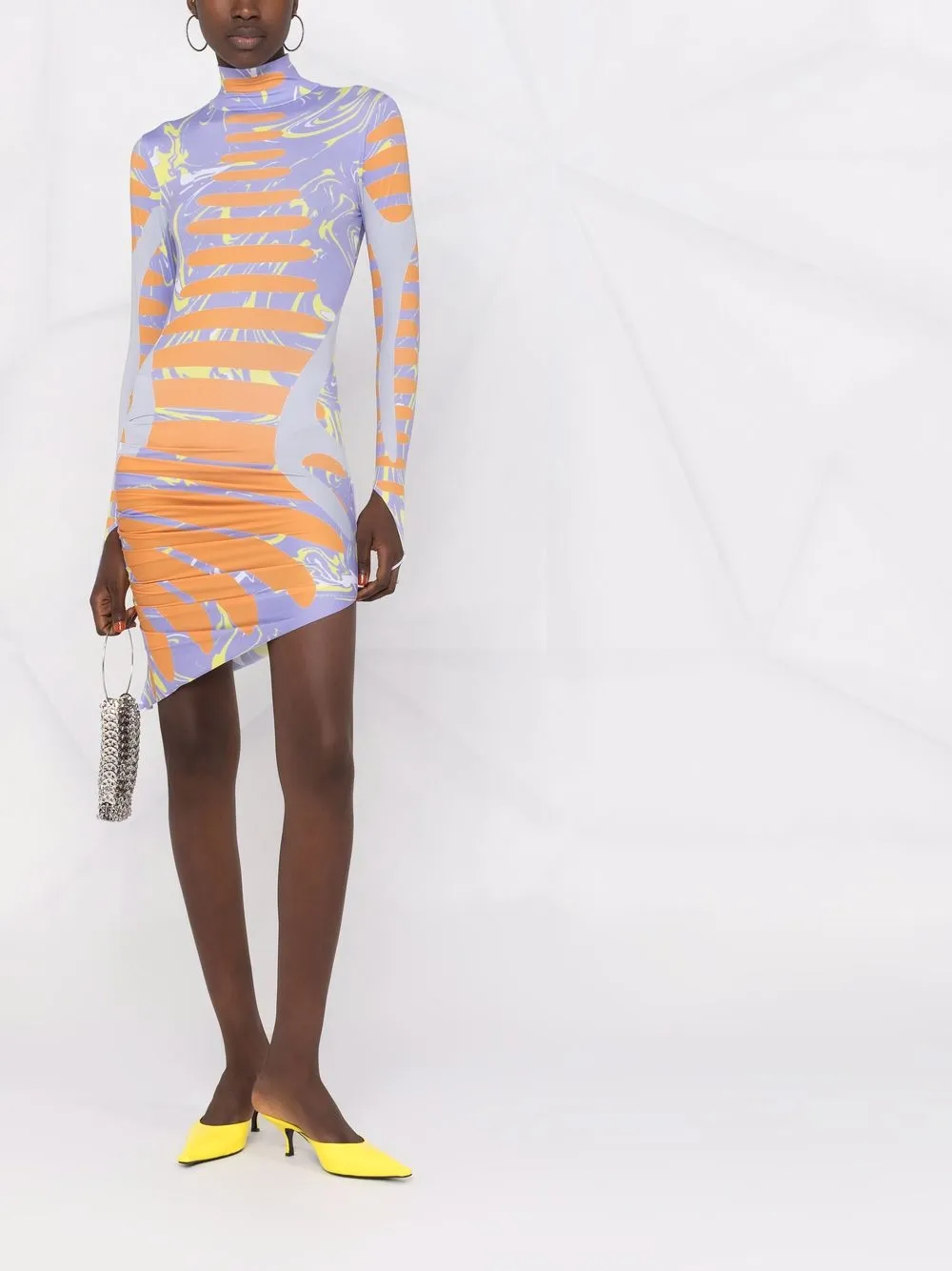 фото Maisie wilen платье асимметричного кроя с абстрактным принтом