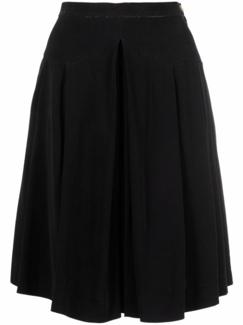 CHANEL 1990s CC button pleated skirt Women