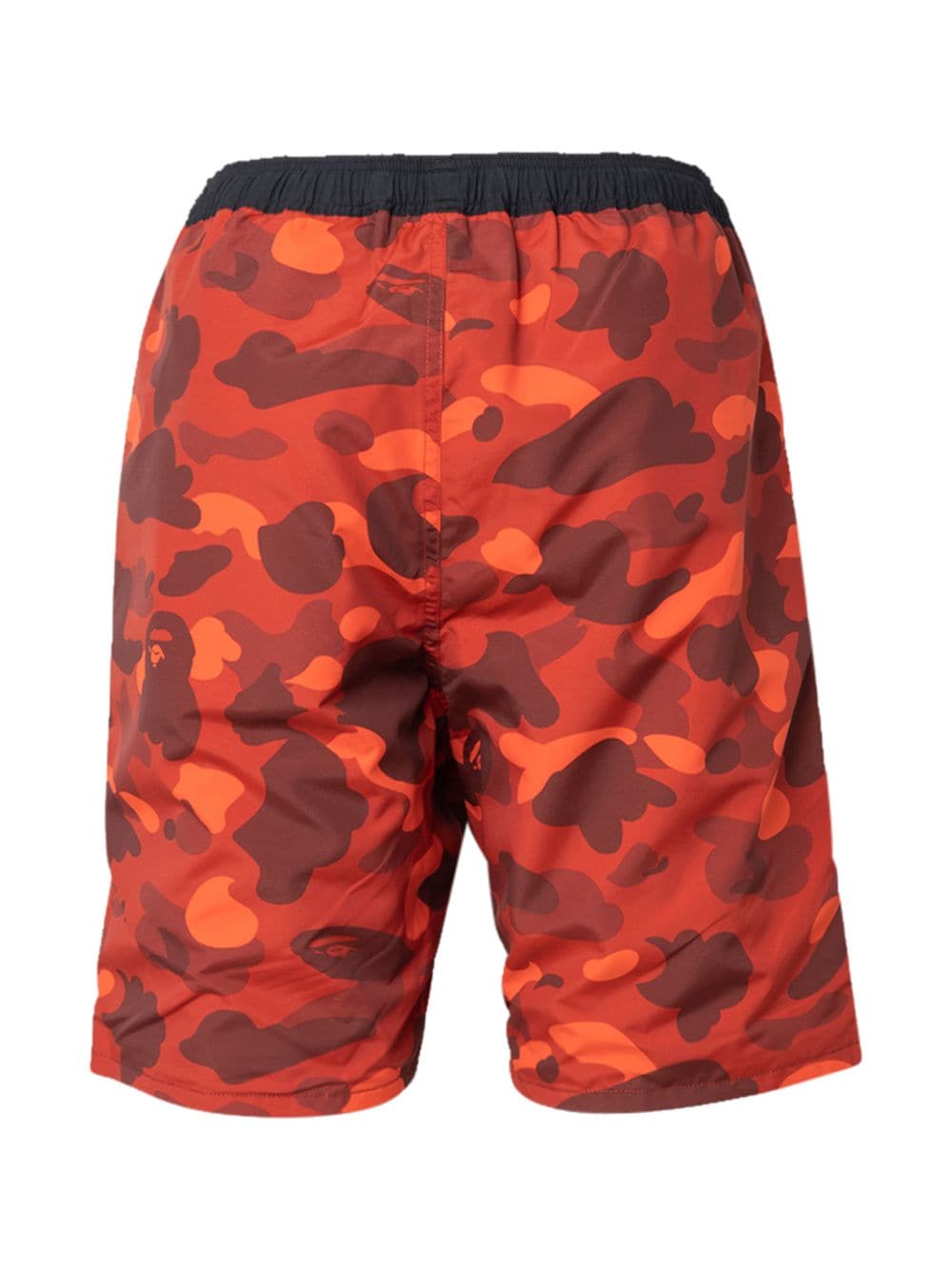 фото A bathing ape® двусторонние шорты colour camo