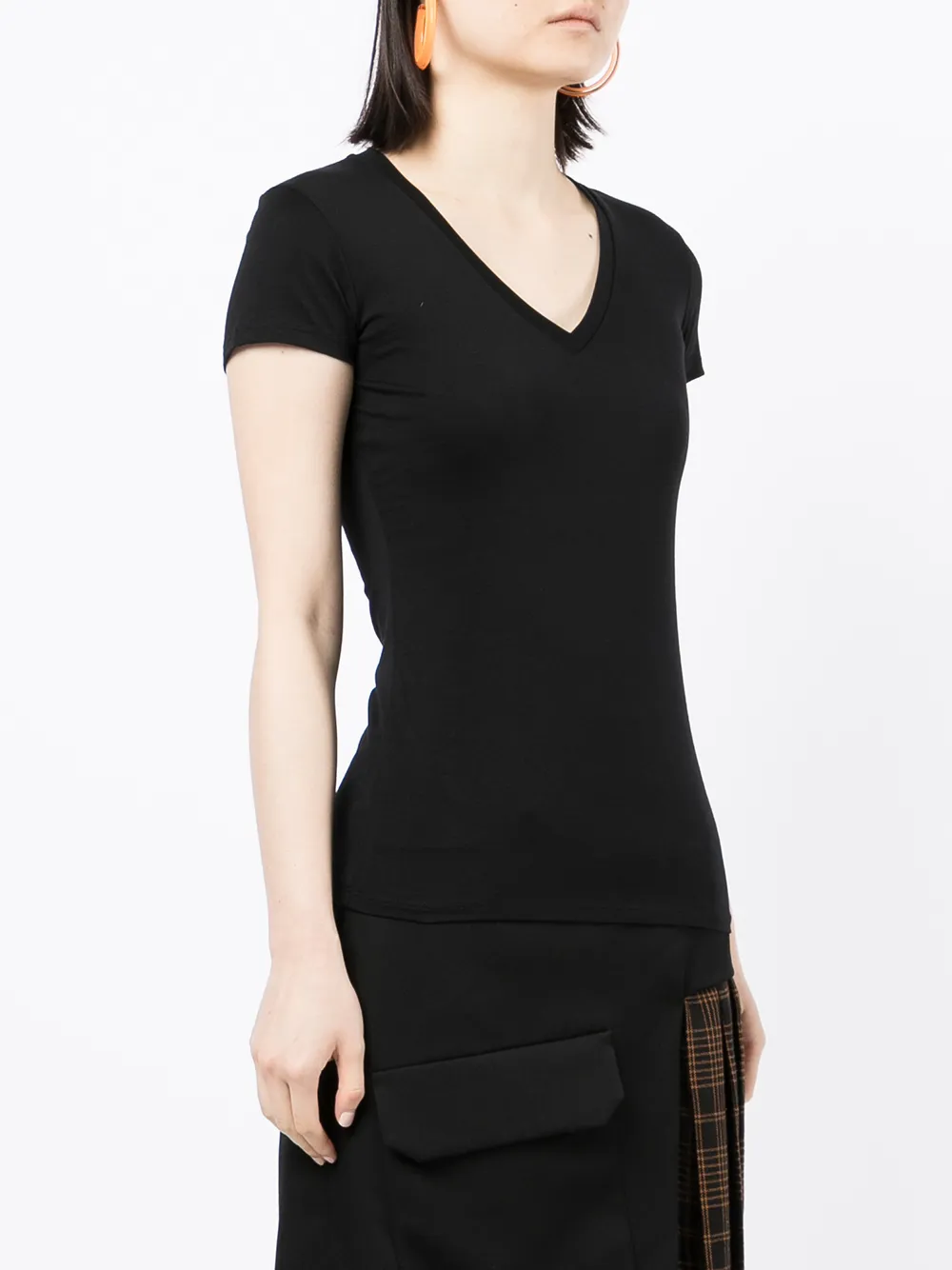 фото Armani exchange футболка с v-образным вырезом