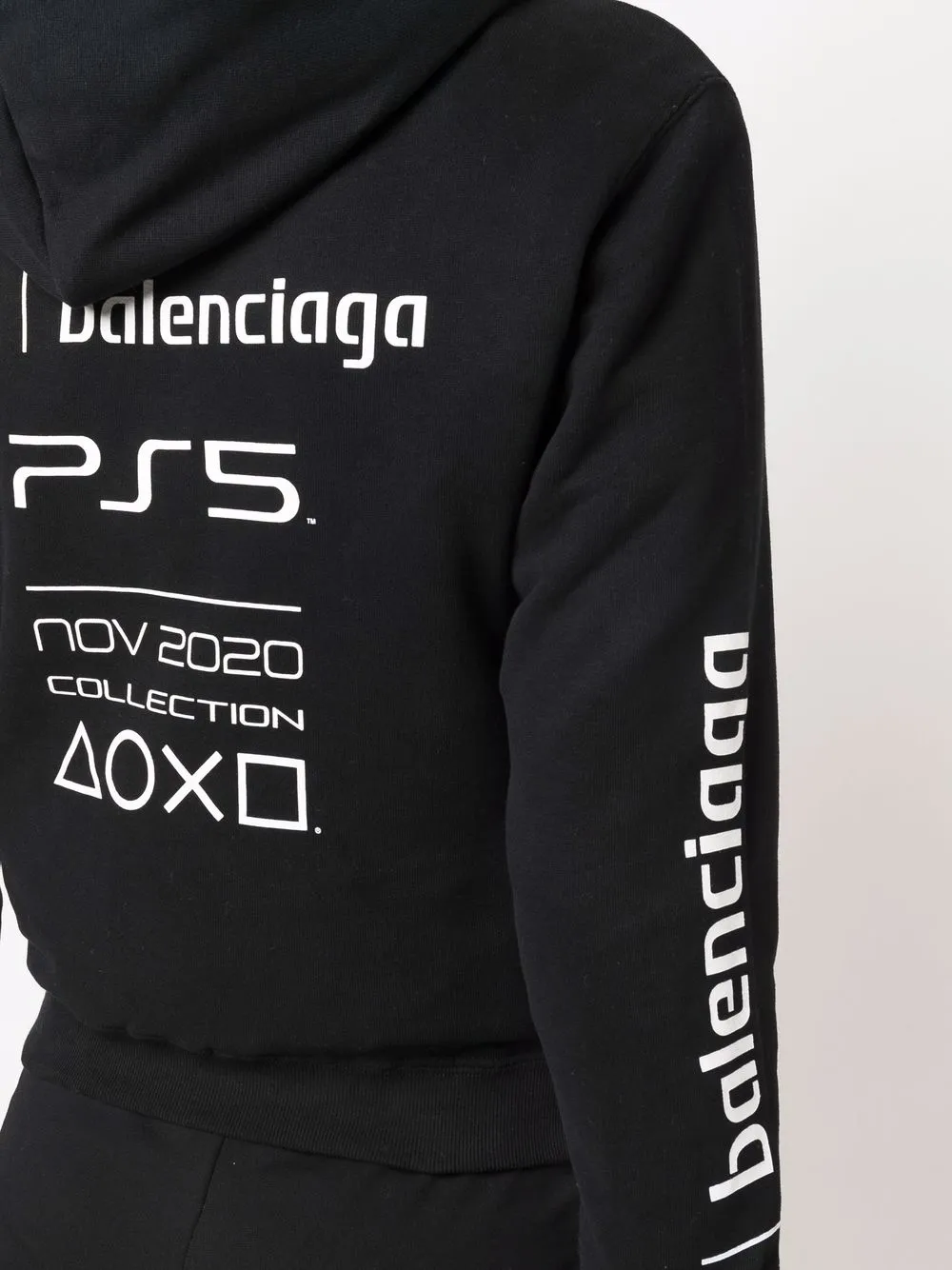 Balenciaga PS5 パーカー | ブラック | FARFETCH JP