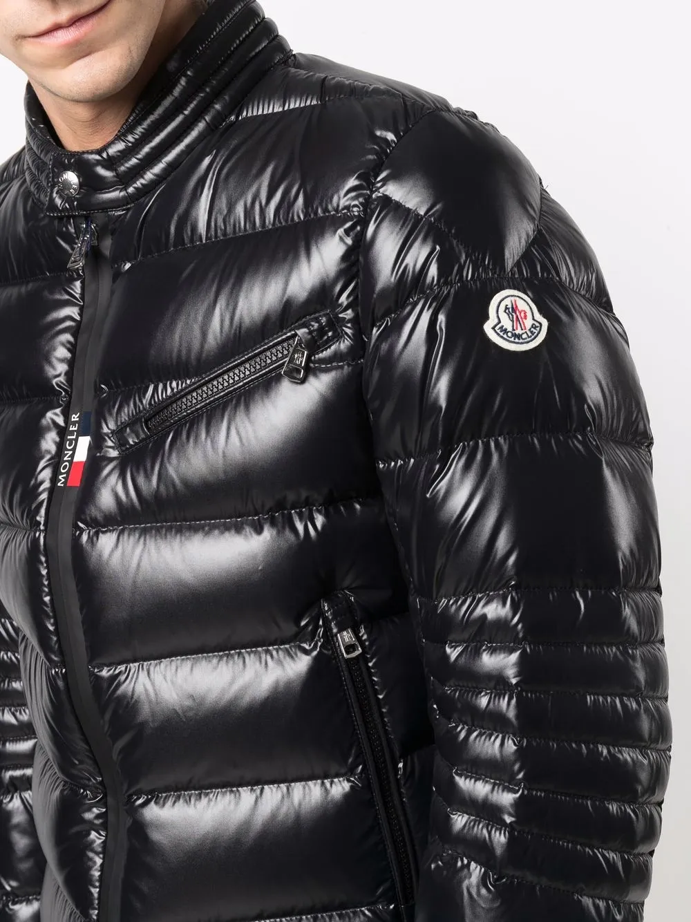 фото Moncler пуховик на молнии