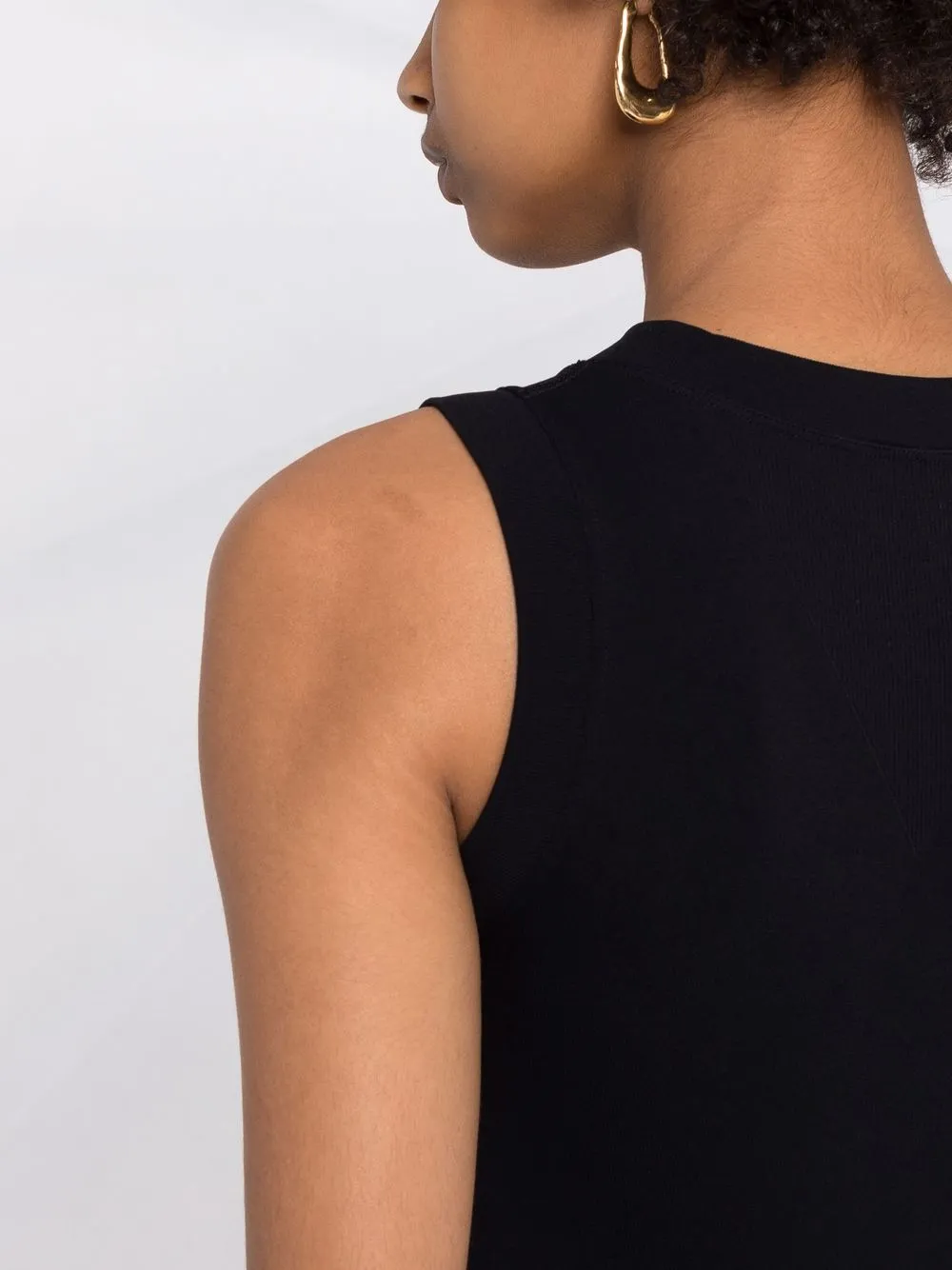 фото Vaara бесшовный укороченный топ lucy