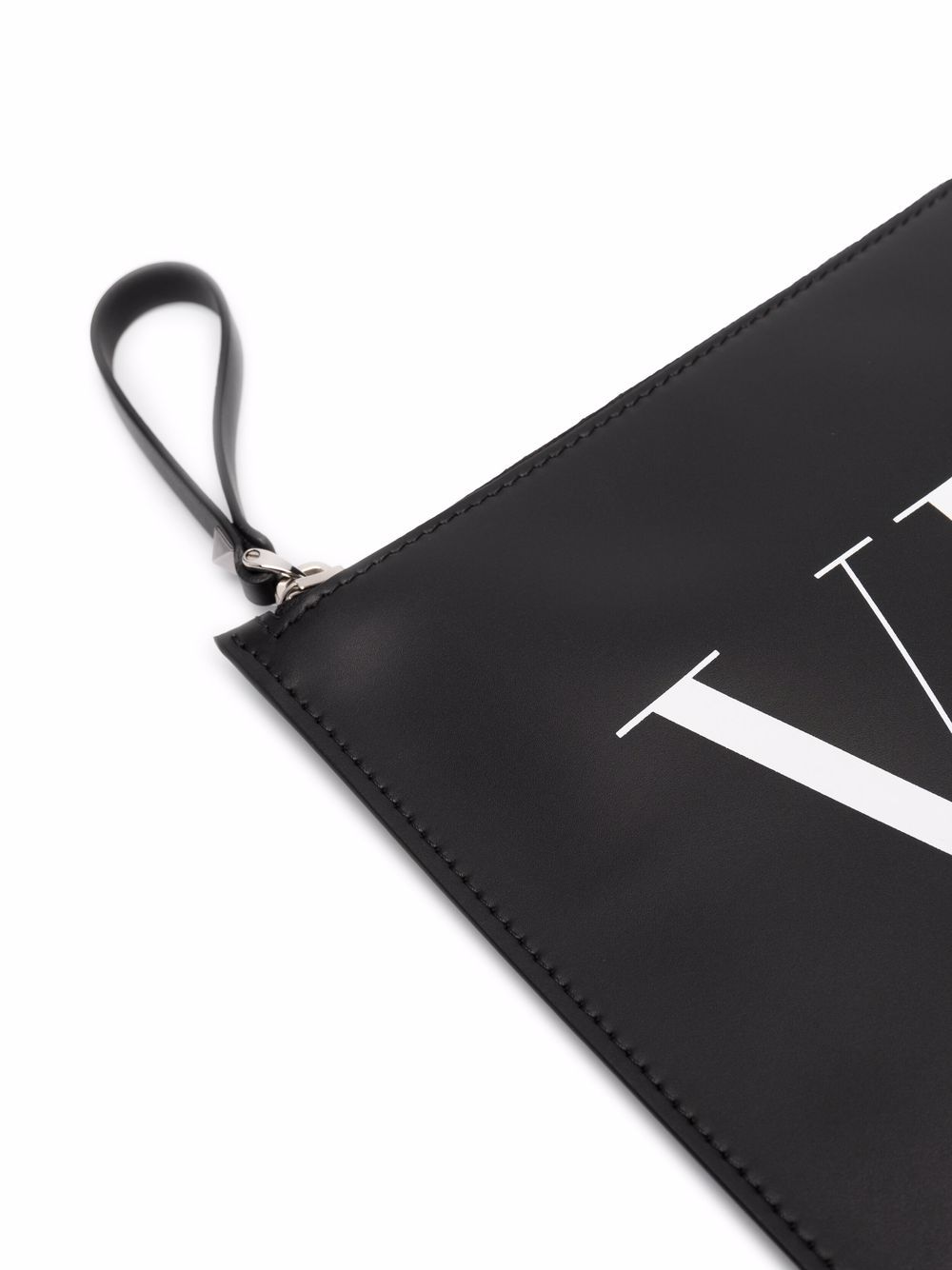 фото Valentino garavani vltn leather clutch