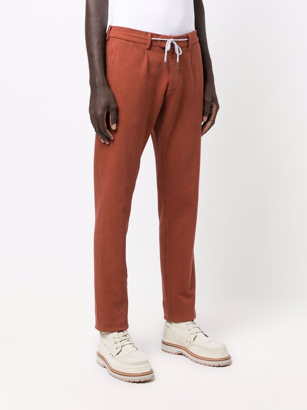 фото Eleventy slim-cut drawstring trousers