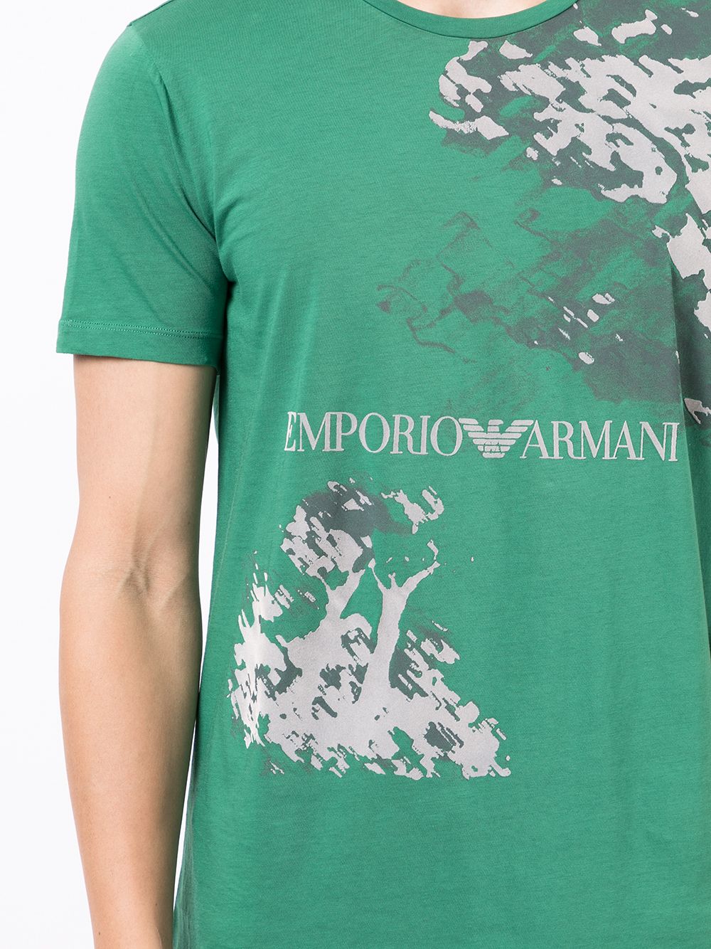 фото Emporio armani футболка с логотипом