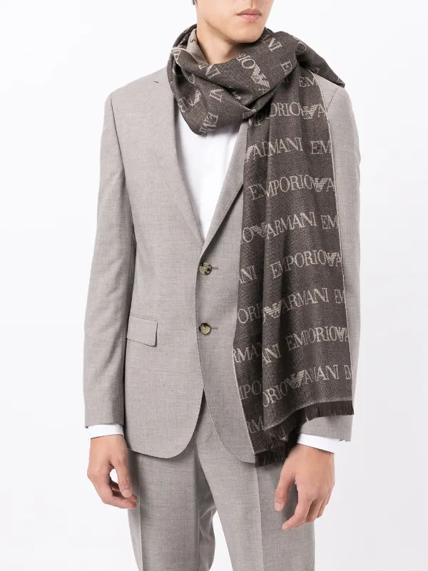 Grigio Sciarpa con logo Farfetch Accessori Sciarpe 