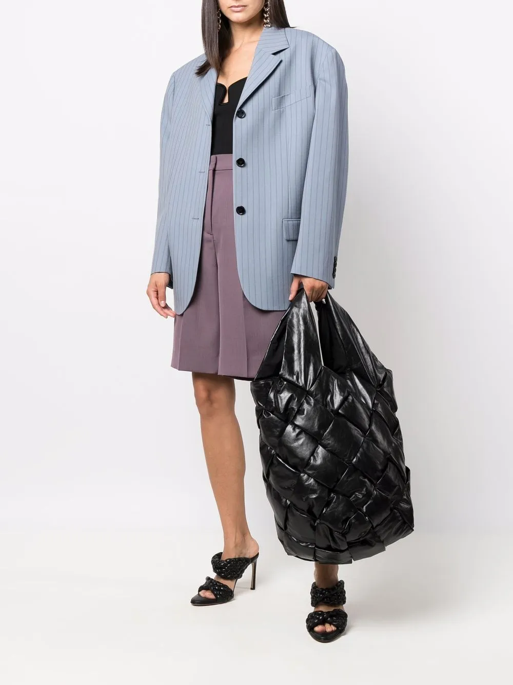 фото Bottega veneta дутая сумка-тоут с плетением intrecciato