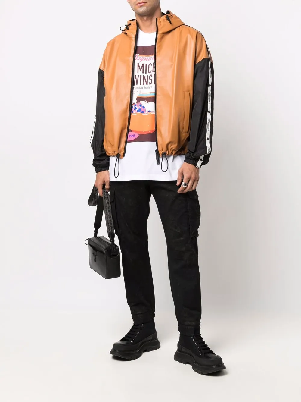 фото Dsquared2 брюки карго с логотипом