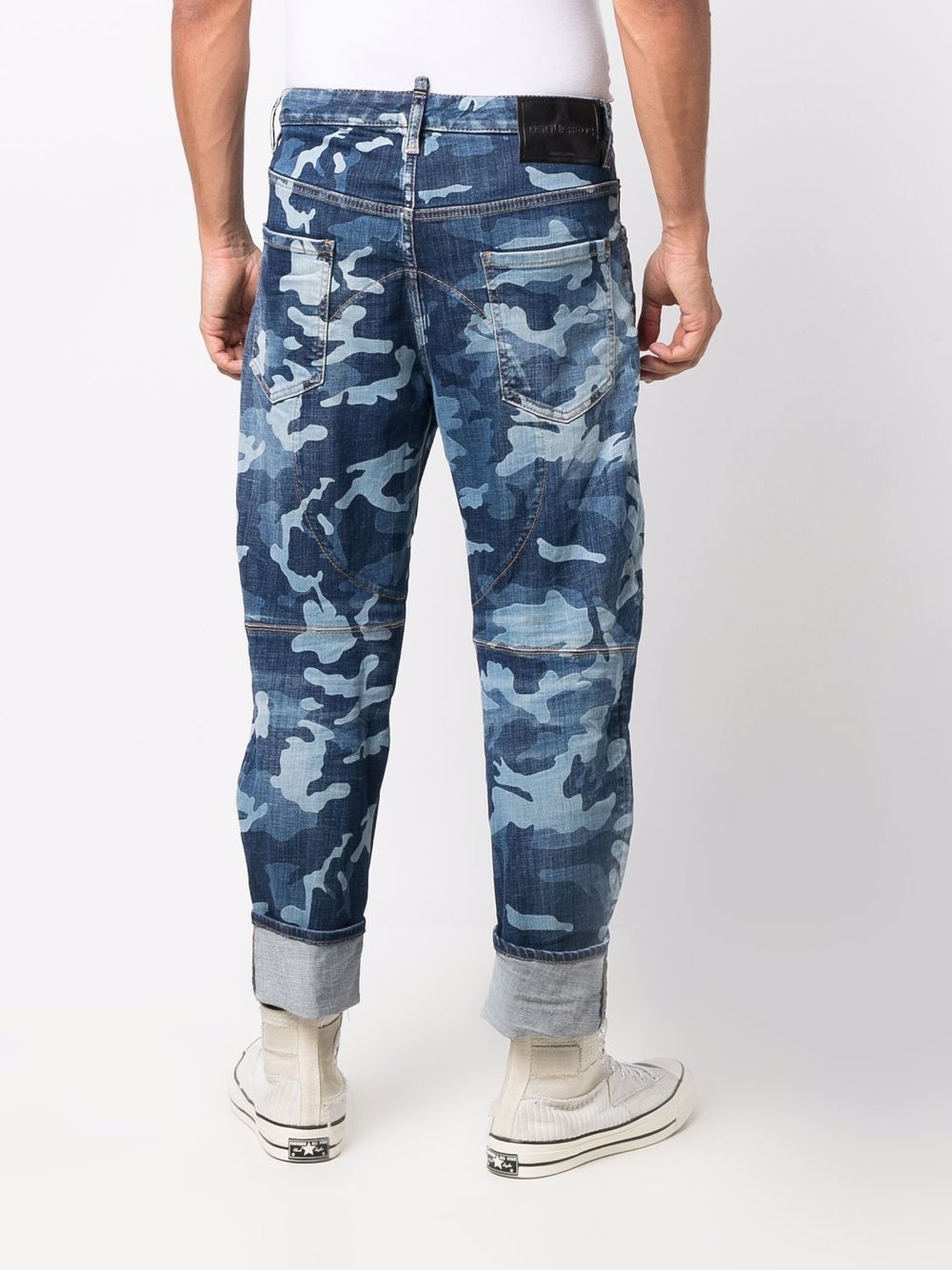 фото Dsquared2 джинсы с камуфляжным принтом
