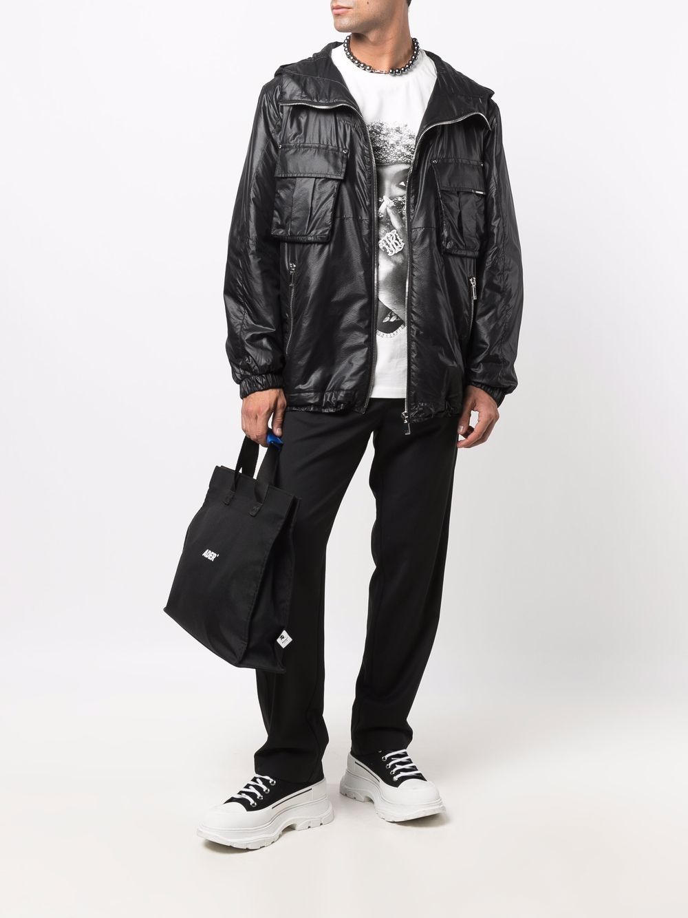 Shop Les Hommes Multi-pocket Hooded Jacket In Schwarz