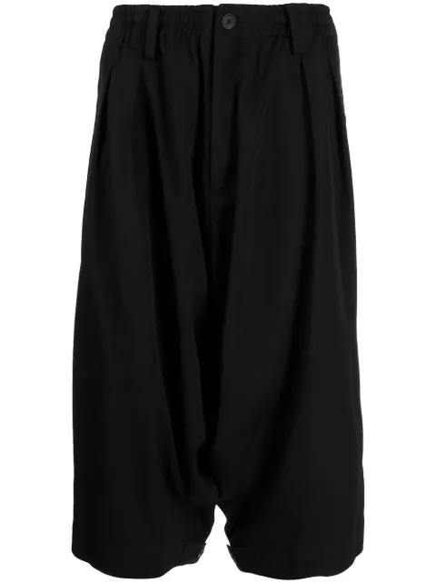 Yohji Yamamoto شورت بحجر منسدل وكسرات