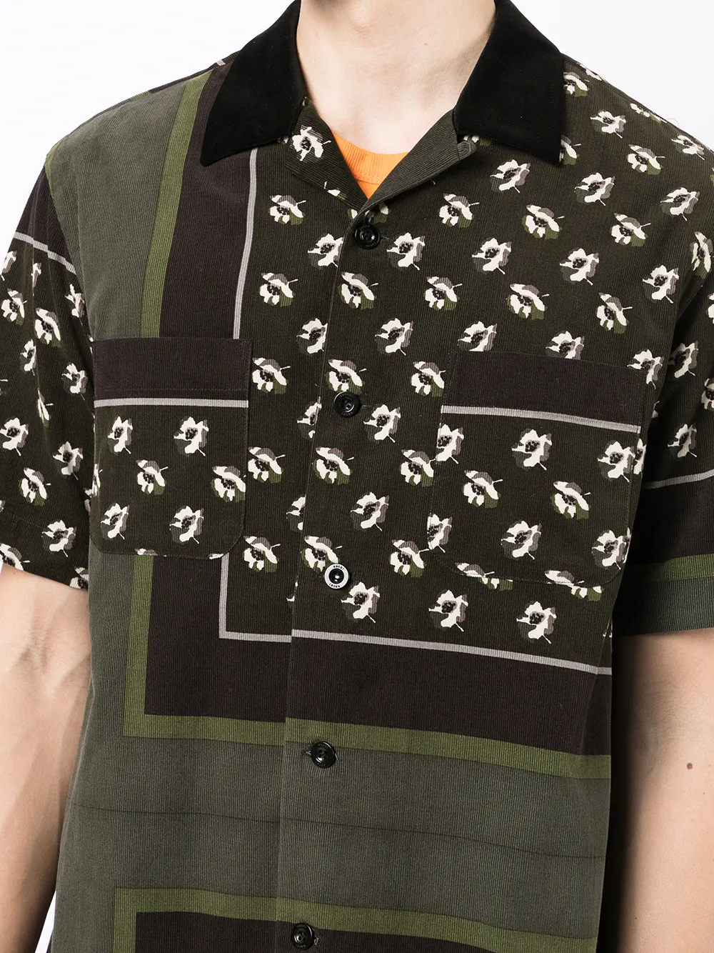 фото Sacai рубашка с короткими рукавами и графичным принтом