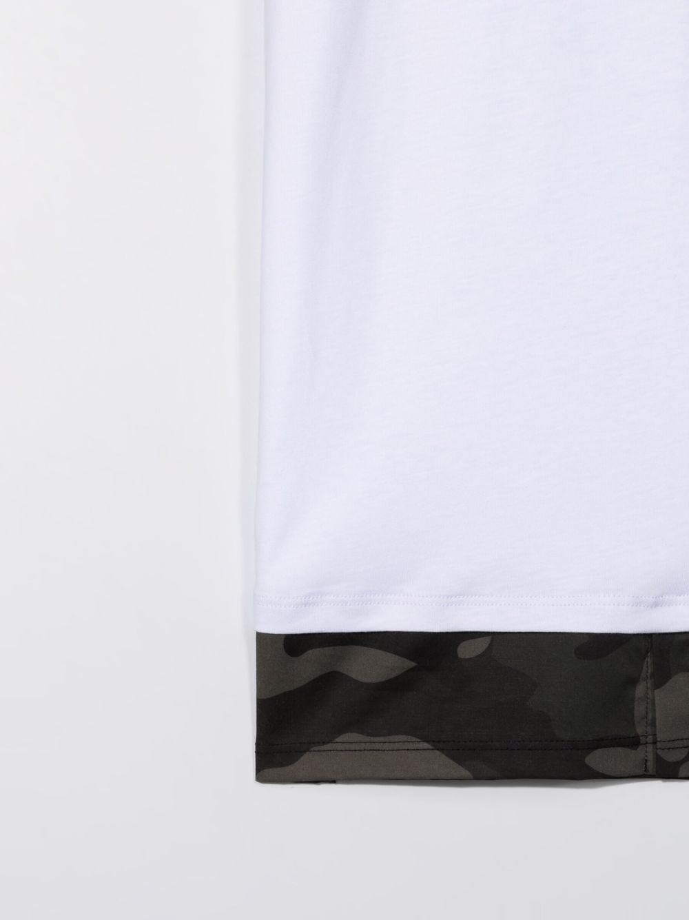 фото Neil barrett kids teen camouflage print t-shirt