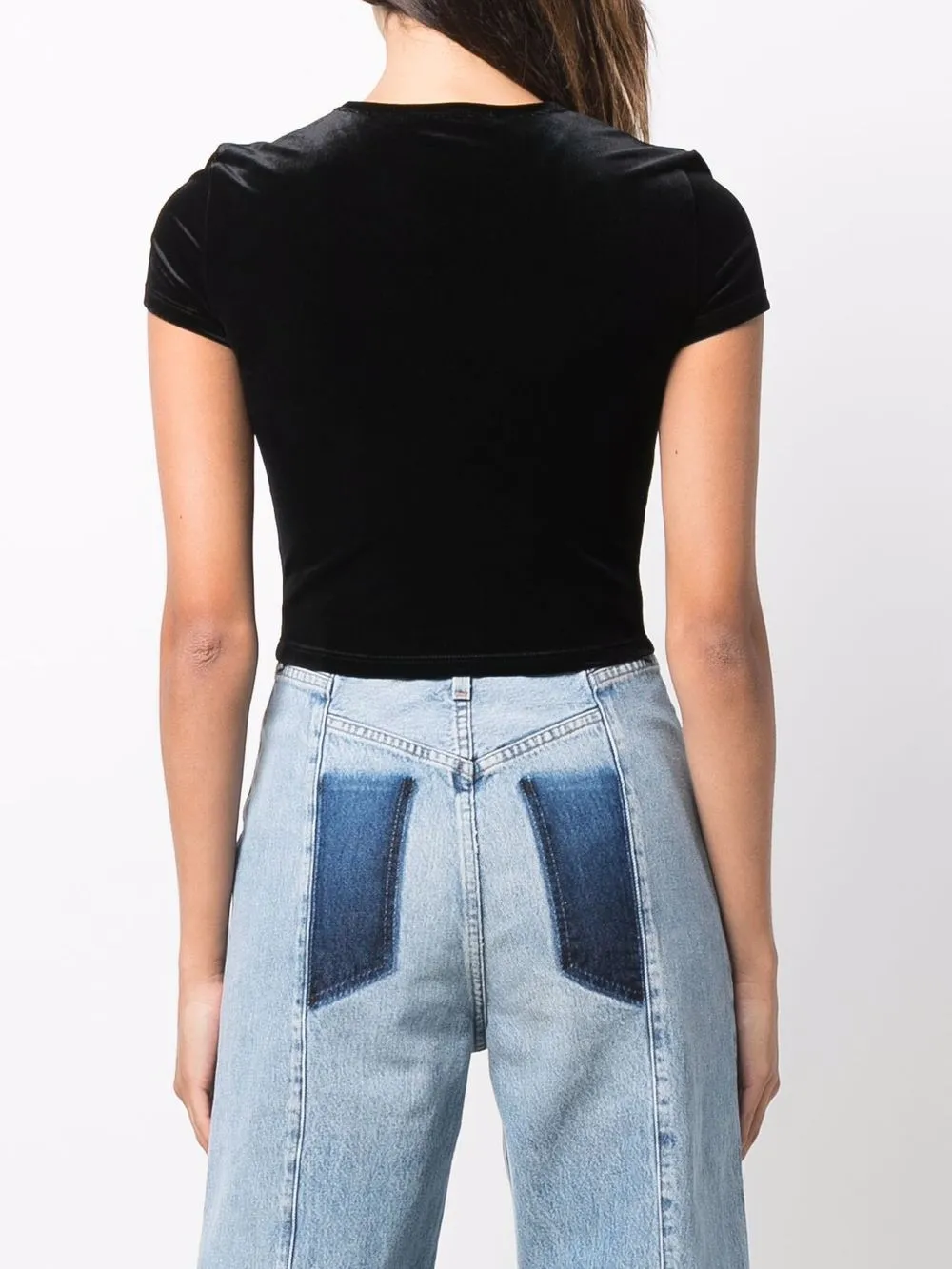 фото Versace jeans couture укороченная футболка с нашивкой-логотипом