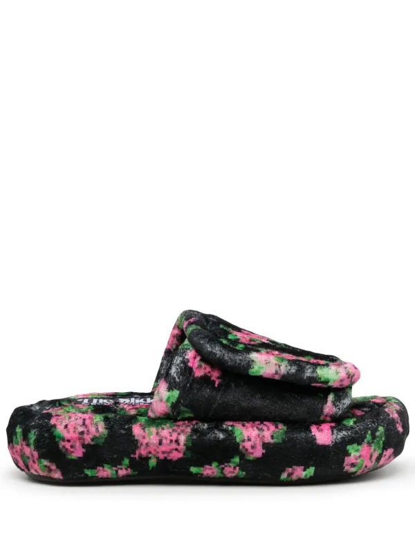 twice モモ着用 Natasha Zinko pixel flower slides 17119568_39543250_600.jpg