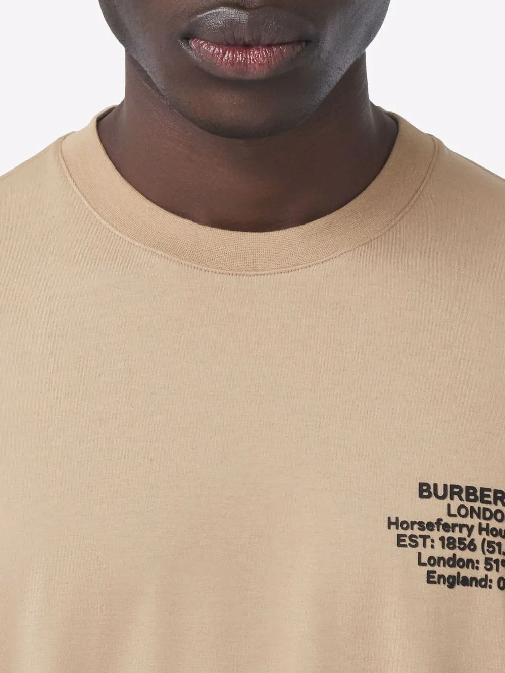 фото Burberry футболка с логотипом