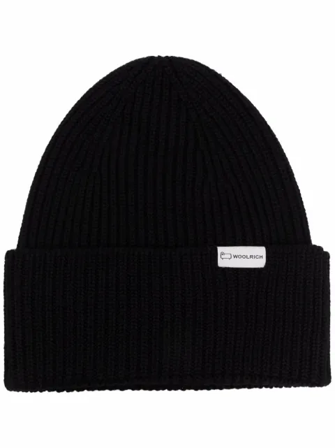 Woolrich logo-patch knitted beanie