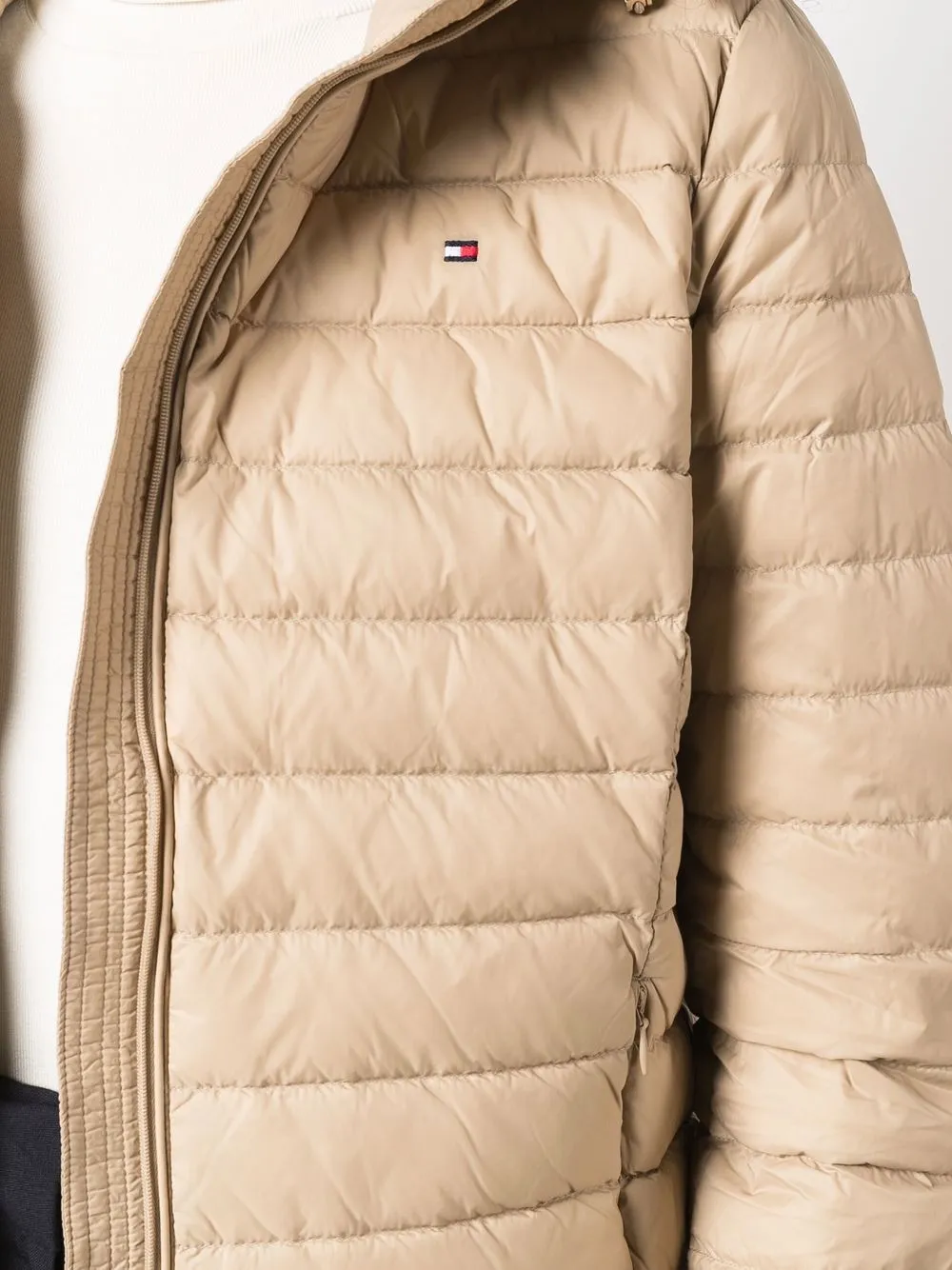 фото Tommy hilfiger пуховик на молнии с капюшоном