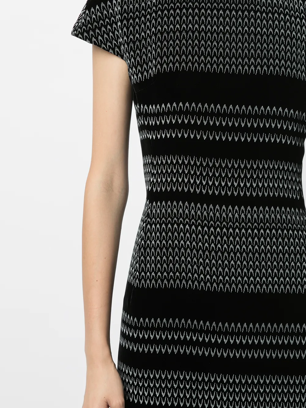 фото Alaïa pre-owned полосатое платье с короткими рукавами