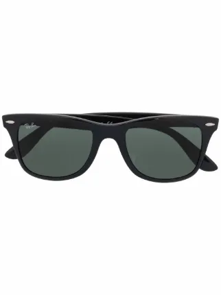 Ray-Ban