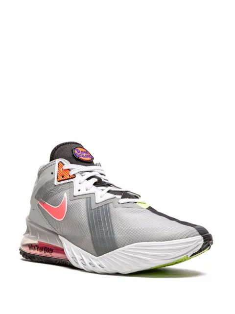 Nike x Space Jam LeBron XVIII Low sneakers for men | CV7562005 at  Farfetch.com
