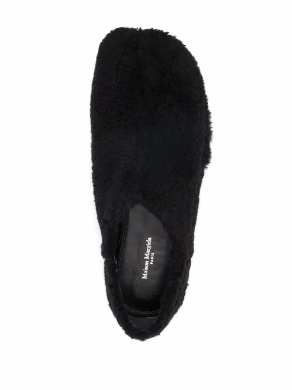 bottom slippers