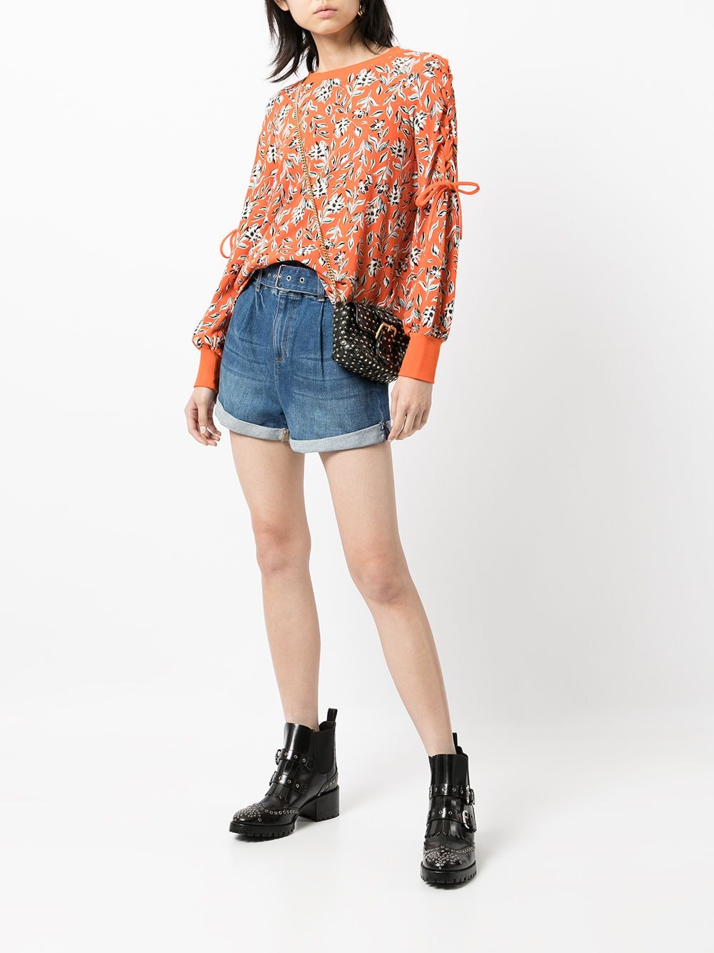 Shop Alice And Olivia Rosemary Denim Shorts In 蓝色