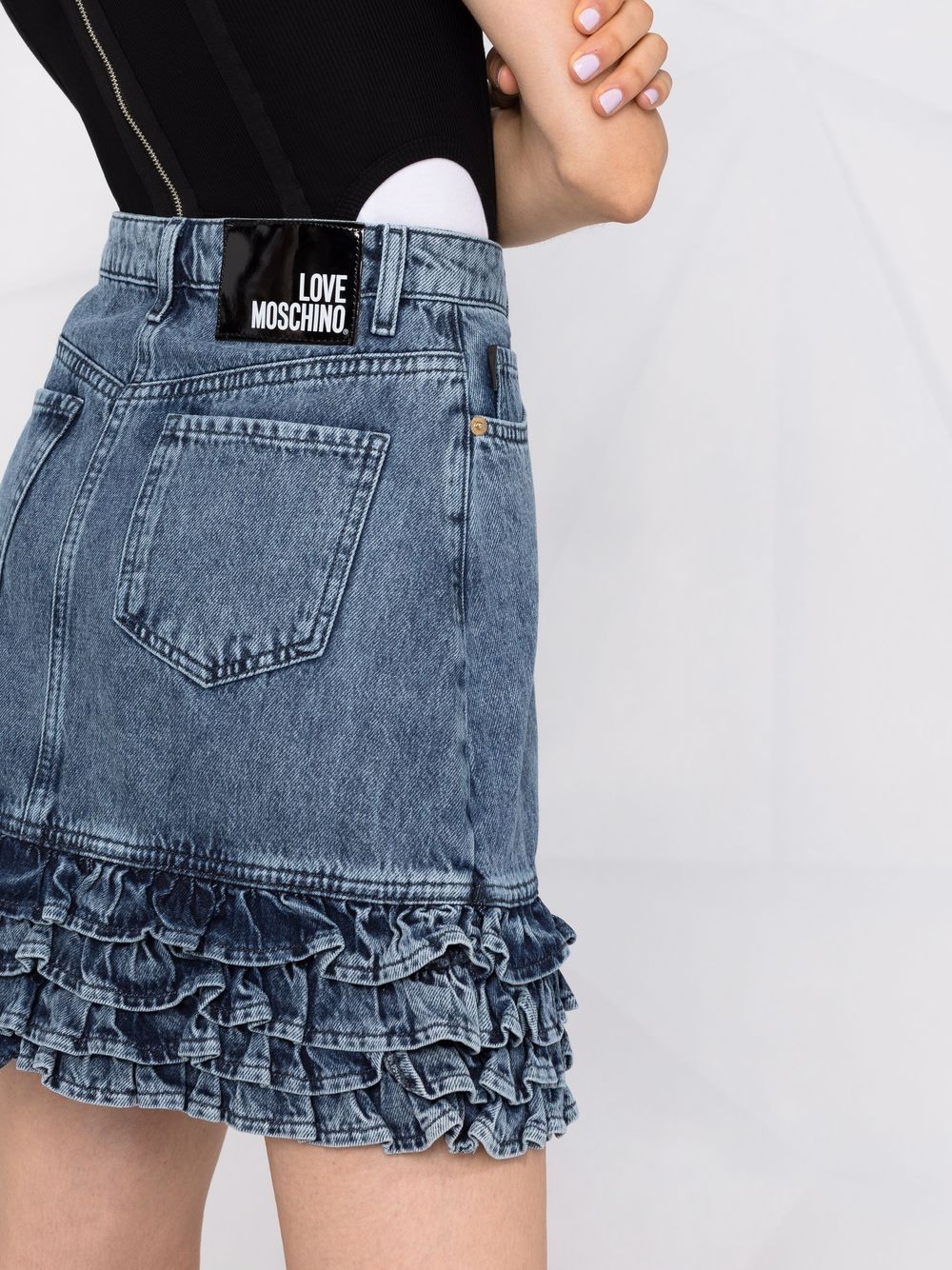 Love moschino discount world skirt