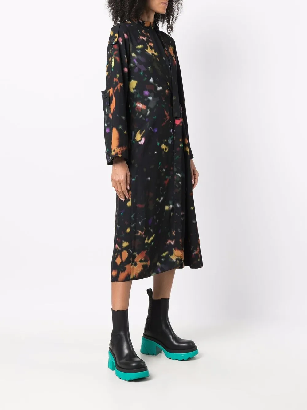 фото Kenzo платье-рубашка с абстрактным принтом