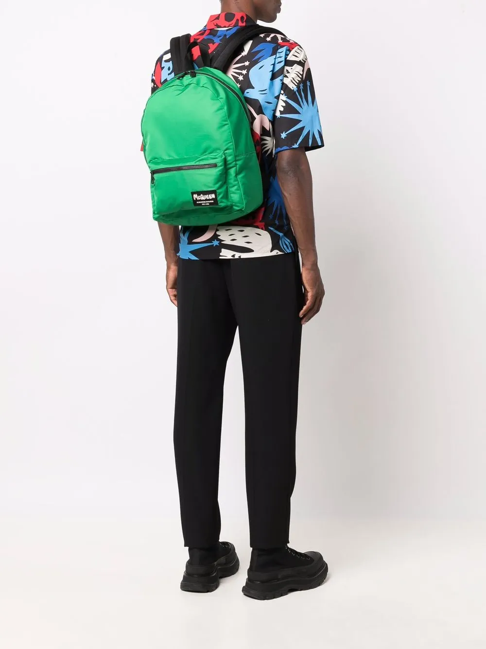 Alexander Mcqueen Logo-patch Detail Backpack In Grün