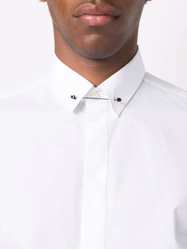 white shirt with collar bar