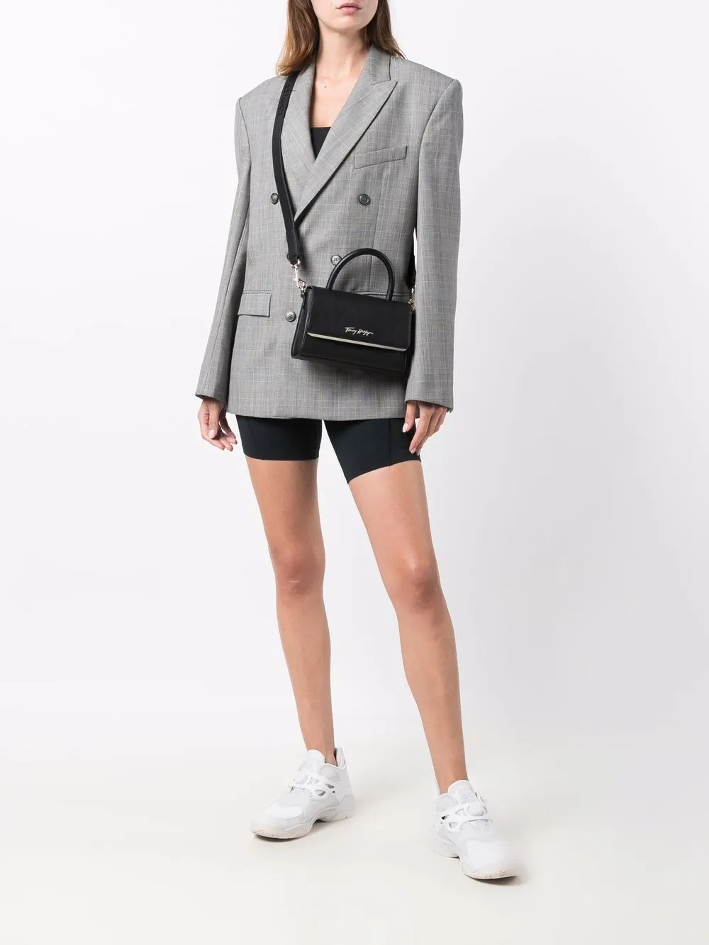 фото Tommy hilfiger сумка-тоут modern bar из искусственной кожи