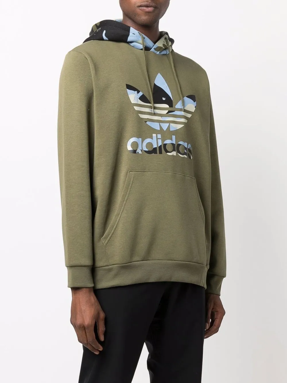 фото Adidas худи с логотипом