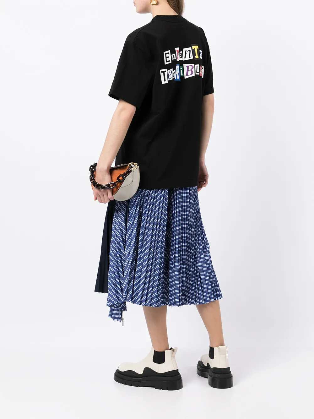 фото Sacai футболка с надписью