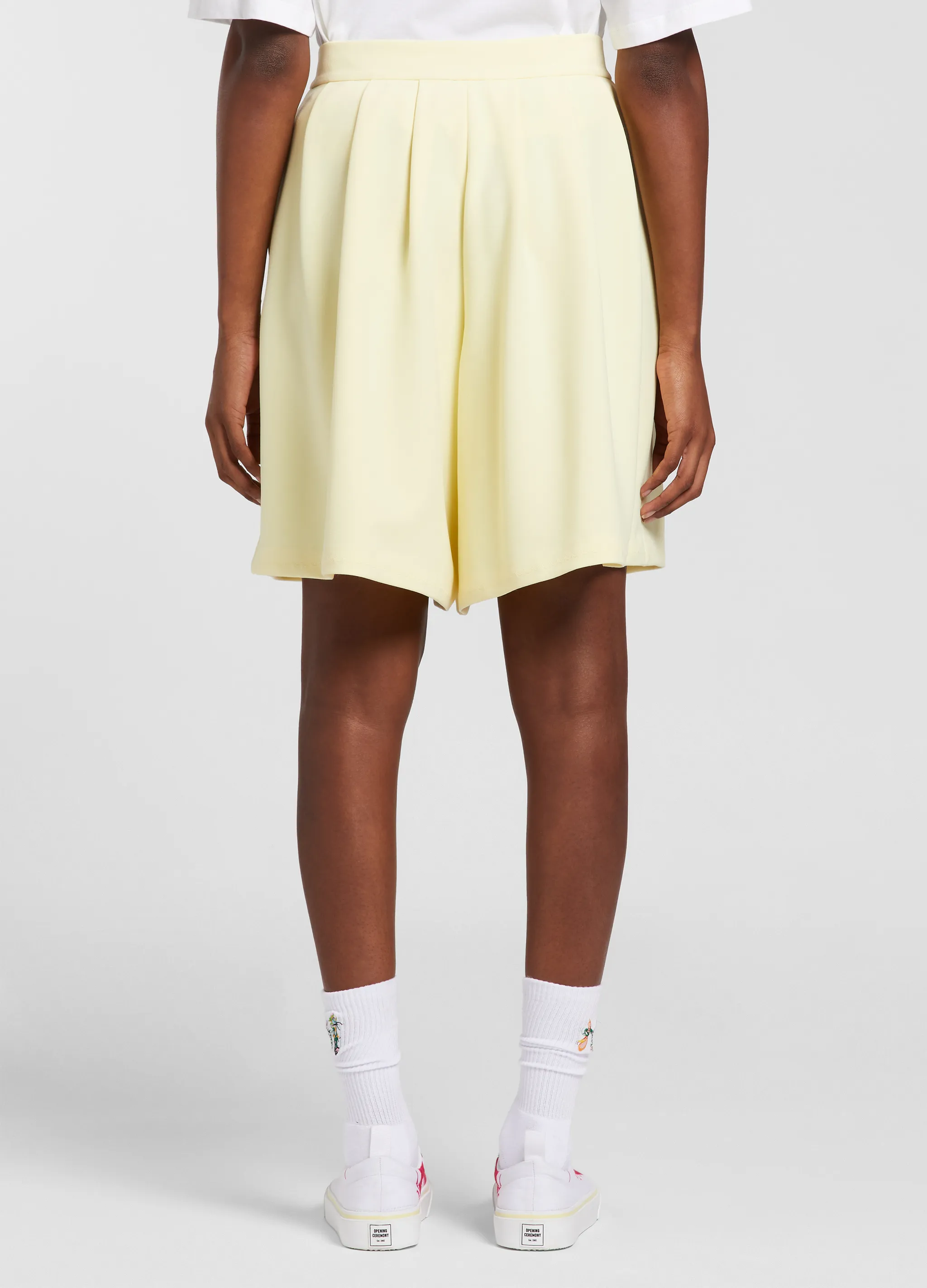 TAILORING PLEATED SHORTS
