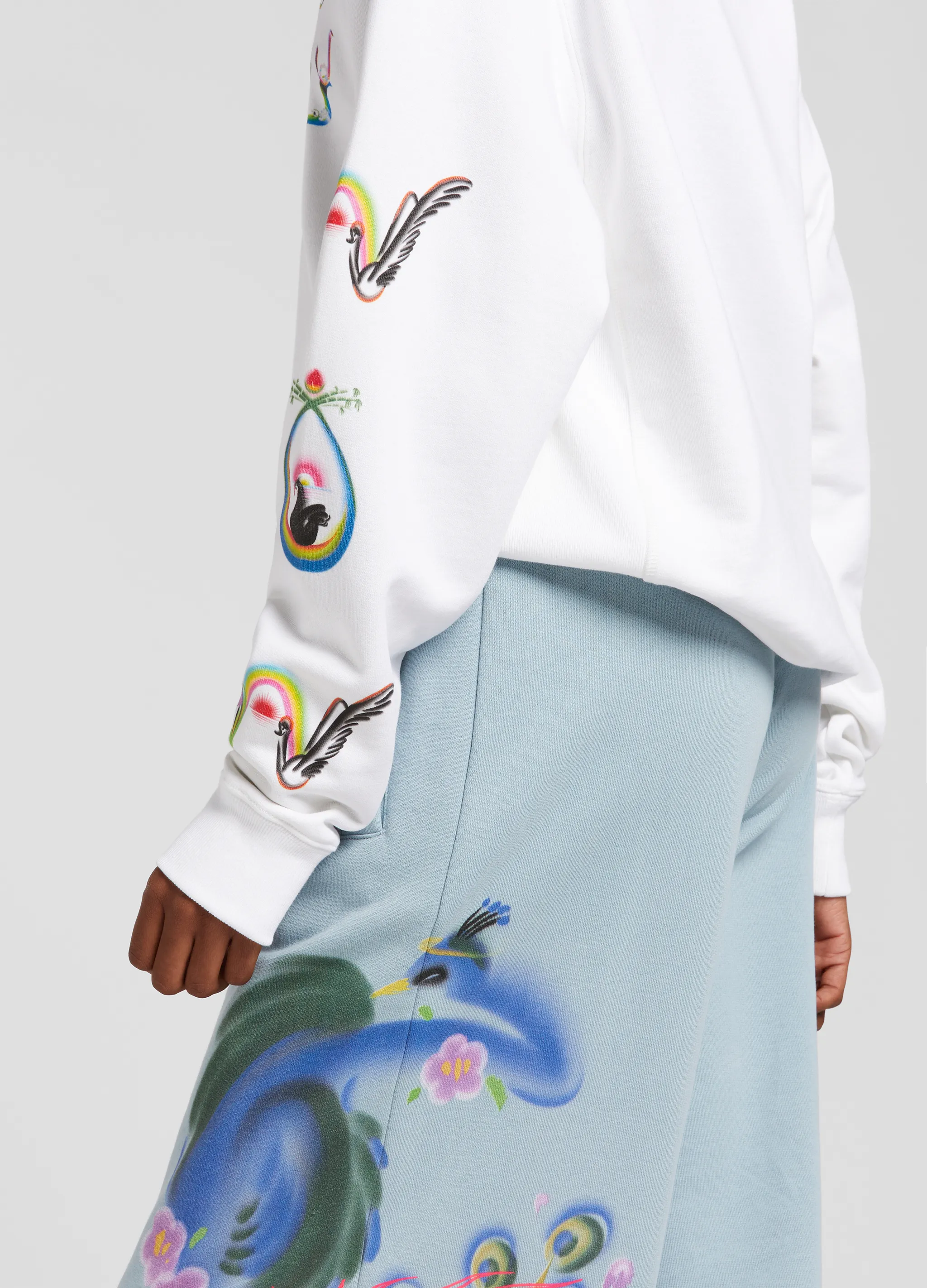 NAME PAINTING SWEATSHIRT