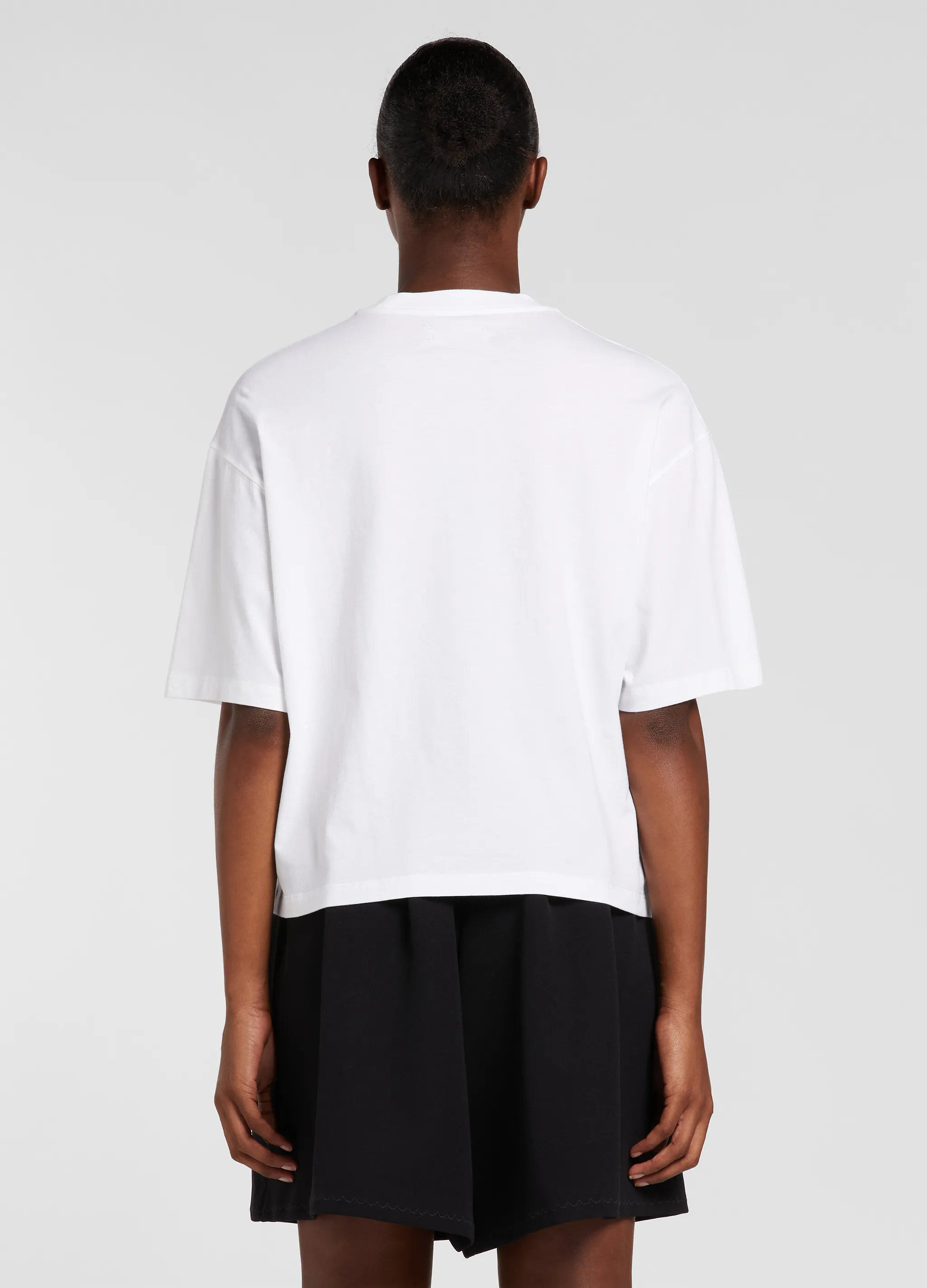 SCHOOL GIRLS CROPPED TEE