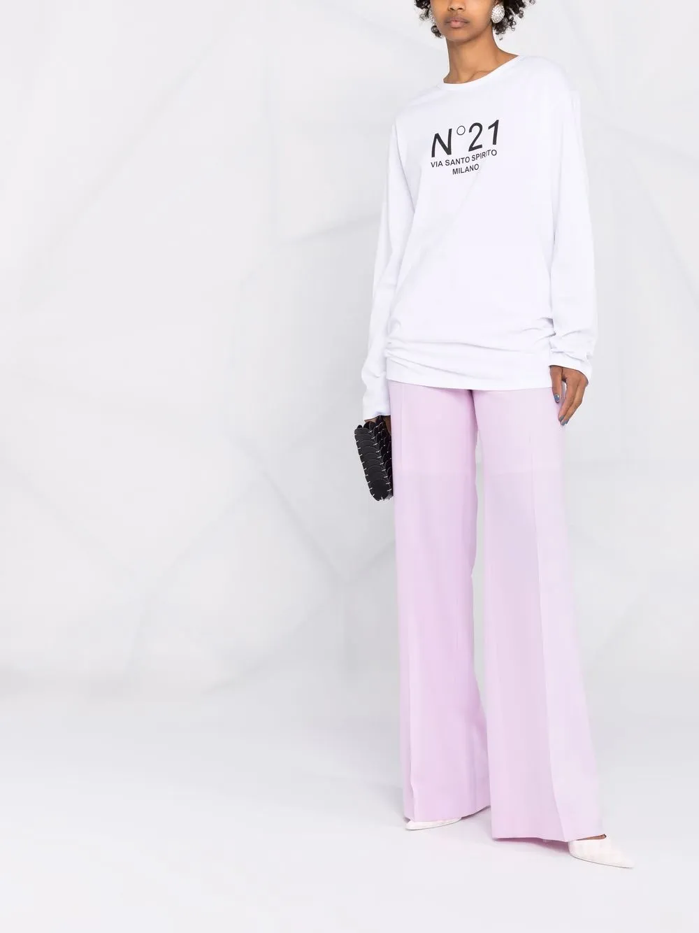 фото Nº21 футболка с длинными рукавами и логотипом