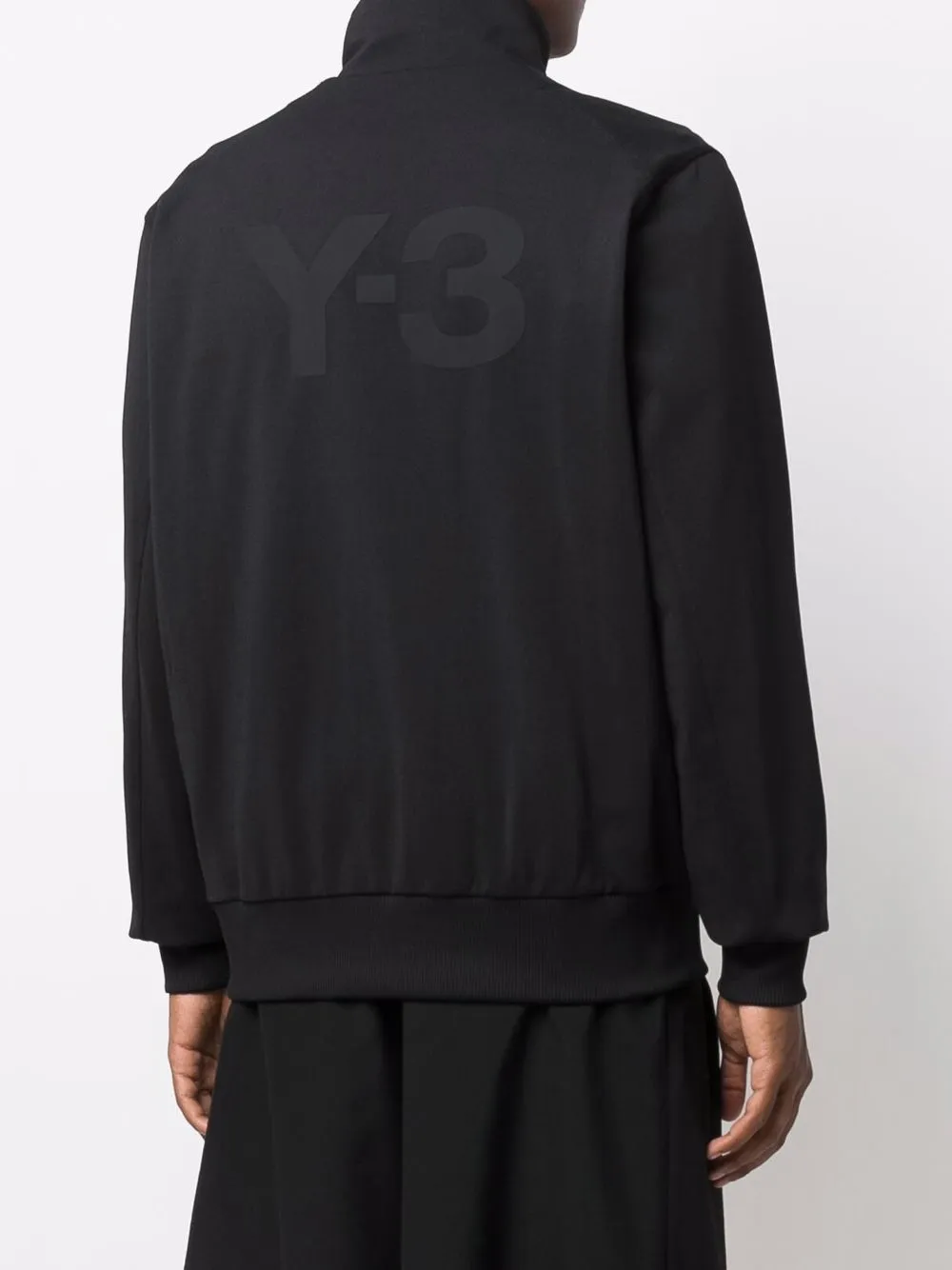 фото Y-3 спортивная куртка с логотипом