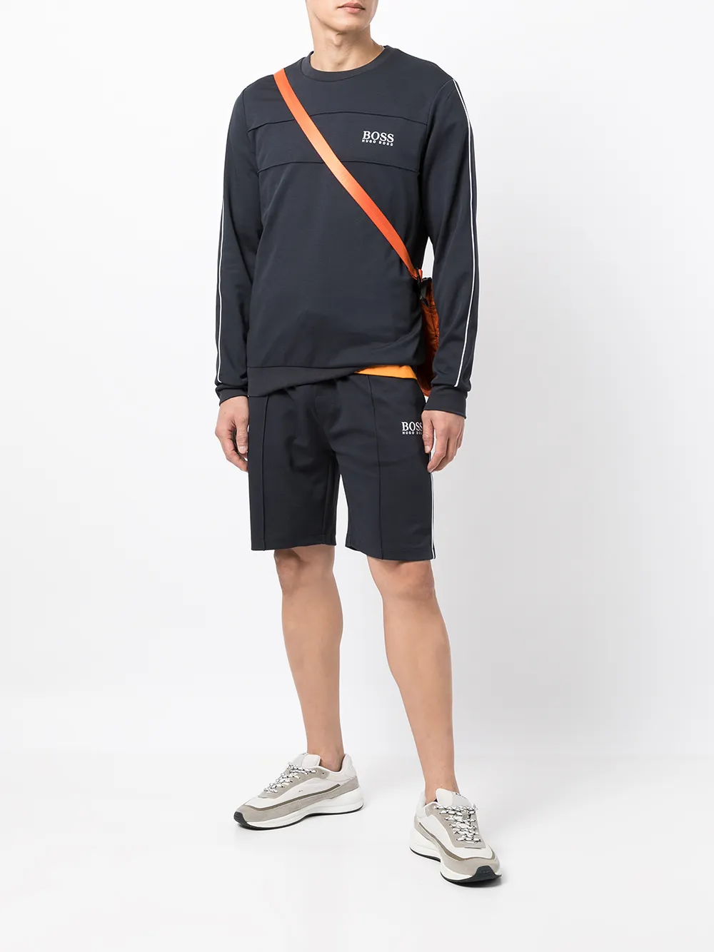 фото Boss шорты с кулиской и кантом