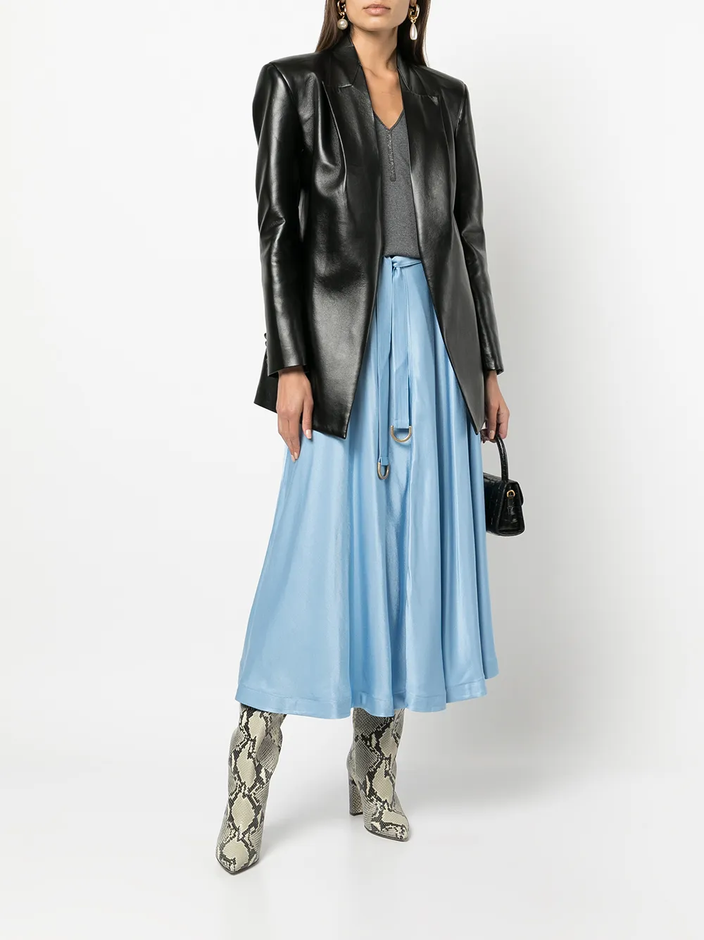 фото Brunello cucinelli трикотажный топ с v-образным вырезом