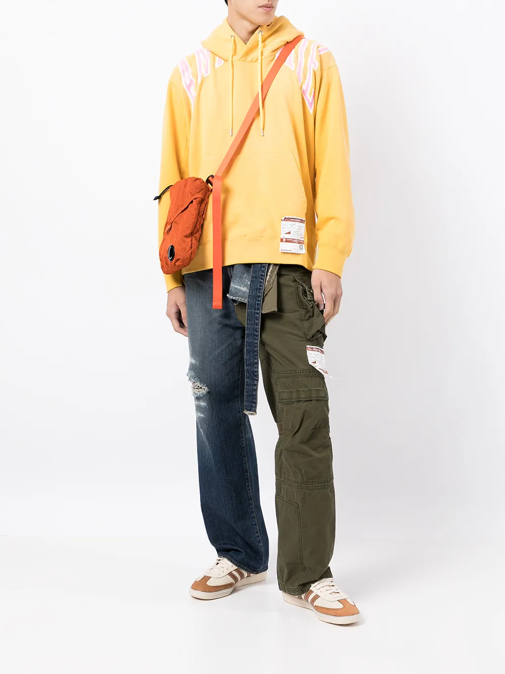 Maison Mihara Yasuhiro Hoodie met logoprint - Geel