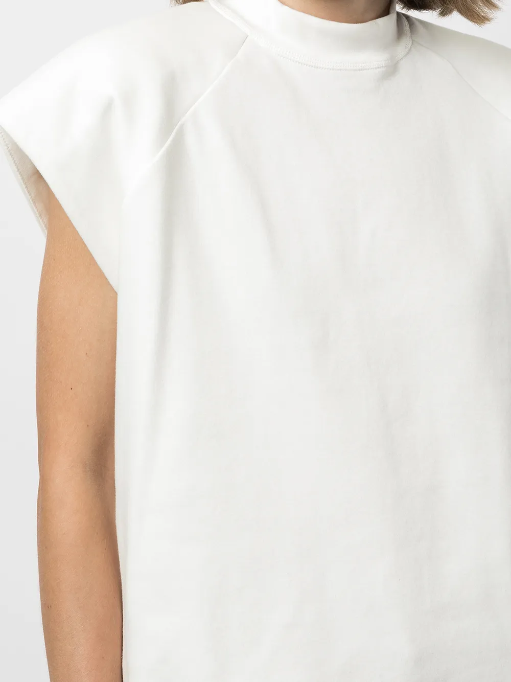 фото Remain футболка с объемными плечами